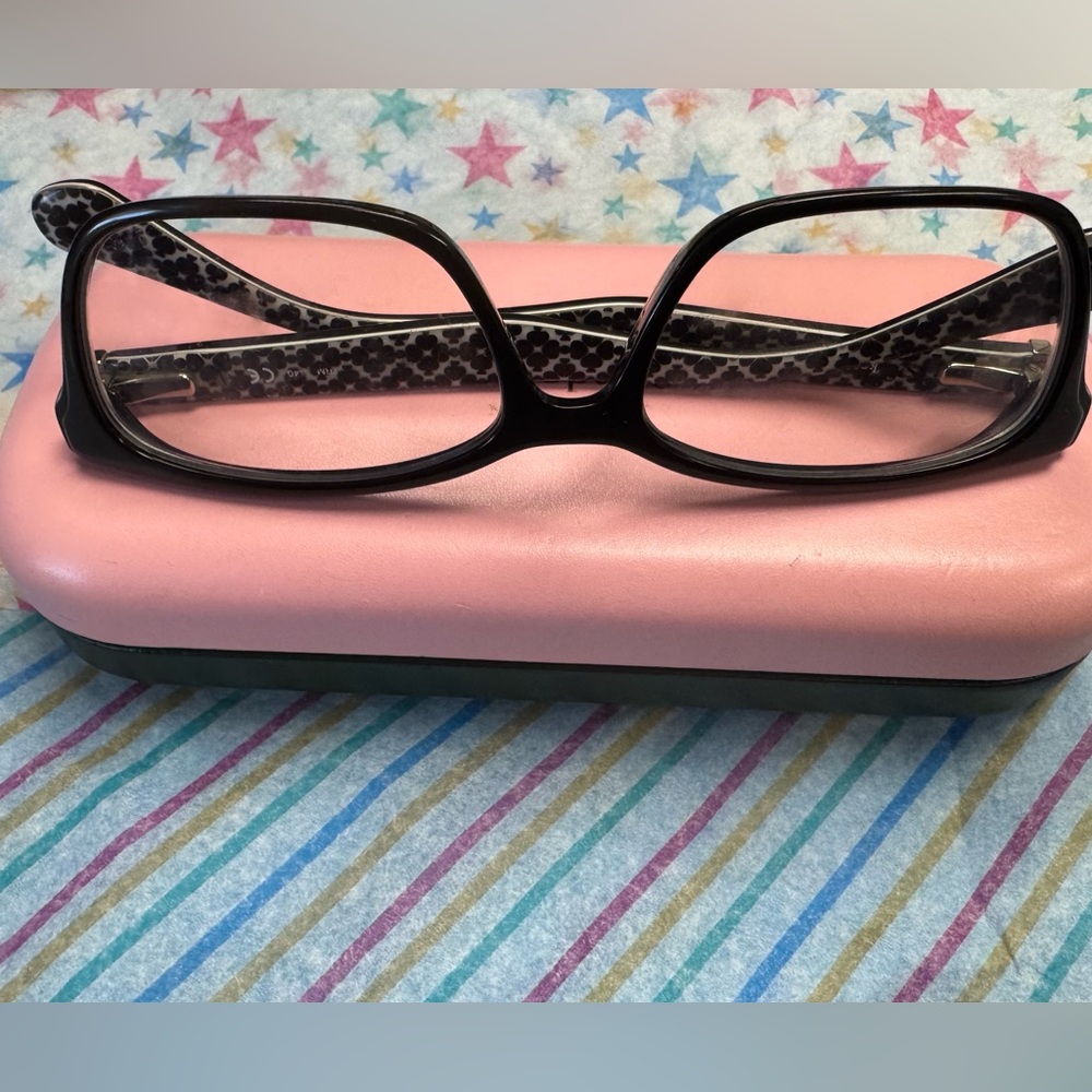 Kate Spade Black frames  with Pink Case